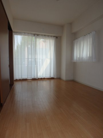 【洋室】 | グログランアパートメント