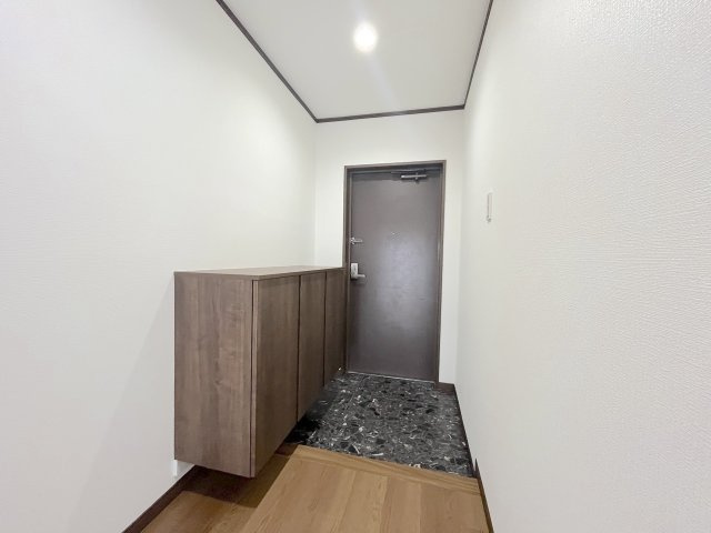 シティパル春日Ⅱの玄関