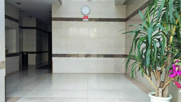 ハイランドビルのロビー|ロビーです