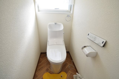 【トイレ】 | 鹿屋市寿7丁目　中古戸建 | 1F