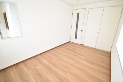 【洋室】 | 鹿屋市寿7丁目　中古戸建 | 2F