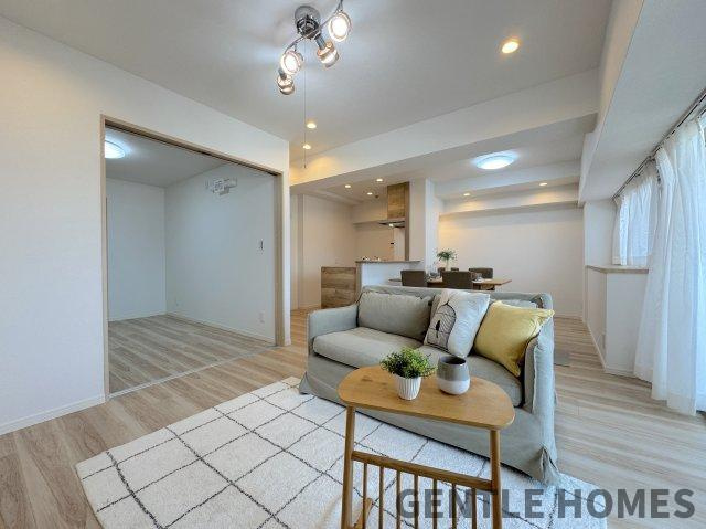 ロワールマンション福間の居間・リビング