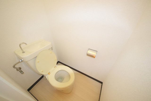 中川ビルのトイレ