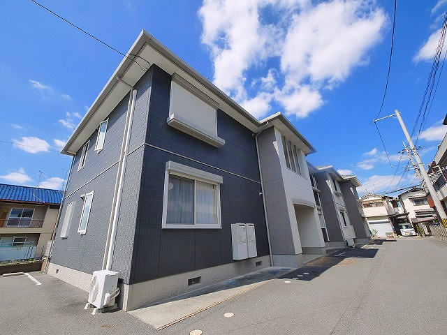 レスパス　デュルポ堀内Ａの外観