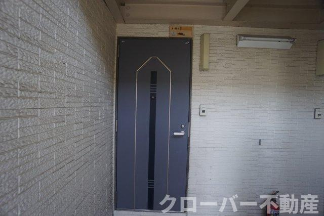 メープルシティAのエントランス