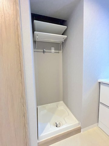 JGMエーマス和白駅前のランドリースペース