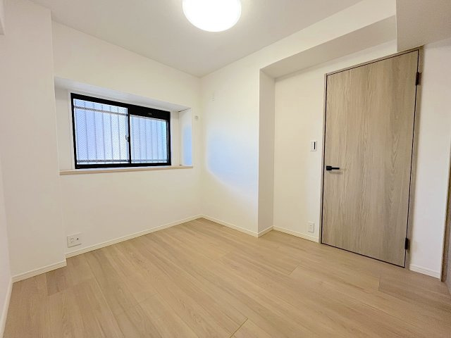 JGMエーマス和白駅前の洋室