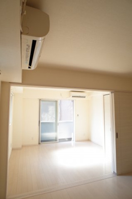【設備】 | Ｇｒａｚｉａ | エアコンは２部屋とも装備。　（1台は残置物）