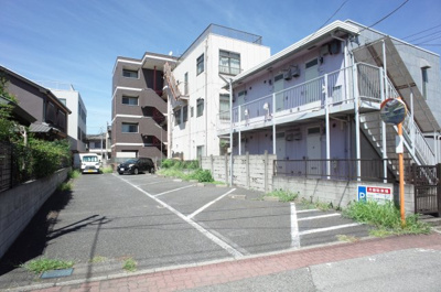 【駐車場】 | Ｇｒａｚｉａ | 駐車場は近隣月ぎめをご利用下さい。