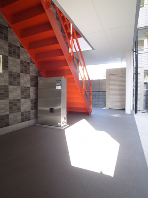 【外観】 | Ｇｒａｚｉａ | エントランス内もステキ！