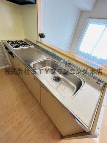 仲介手数料０円！MIKAZUKI GARDENのキッチン