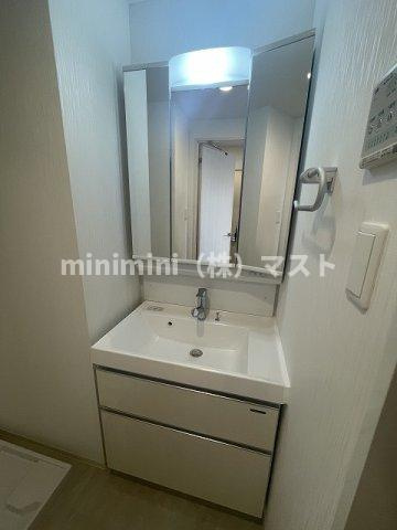 プレジオ帝塚山の洗面所