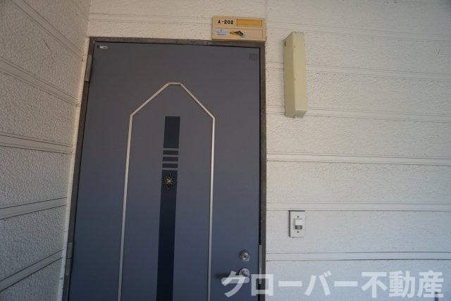 メープルシティAのエントランス
