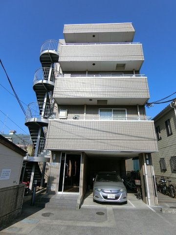 プリムローズ砂川の外観