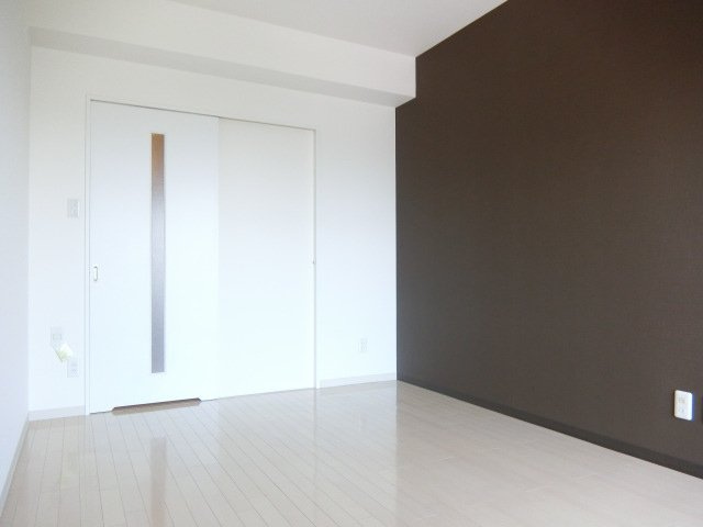 アンソレイユ茨木中津町の居間・リビング