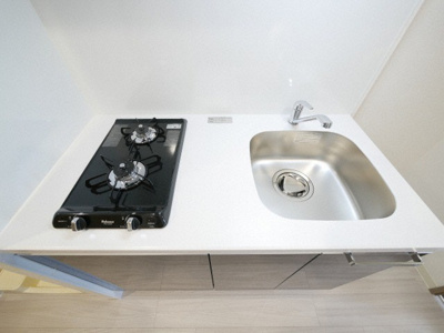 【キッチン】 | プレサンス天神橋筋六丁目ヴォワール | コンパクトなキッチンで掃除もラクラク