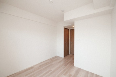 【居間・リビング】 | エスリードレジデンスグラン大阪福島ノース | ゆったりとしたリビングです