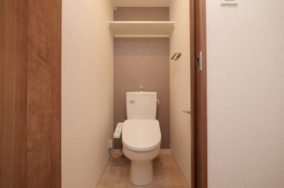 【トイレ】 | エスリードレジデンスグラン大阪福島ノース | シンプルで使いやすいトイレです