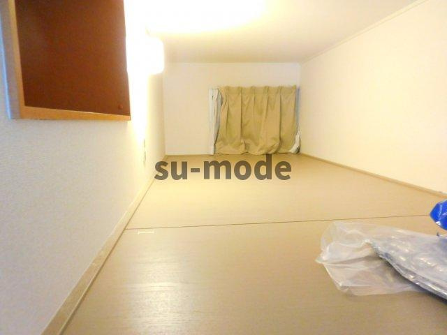 レオパレススカイヒルズの寝室
