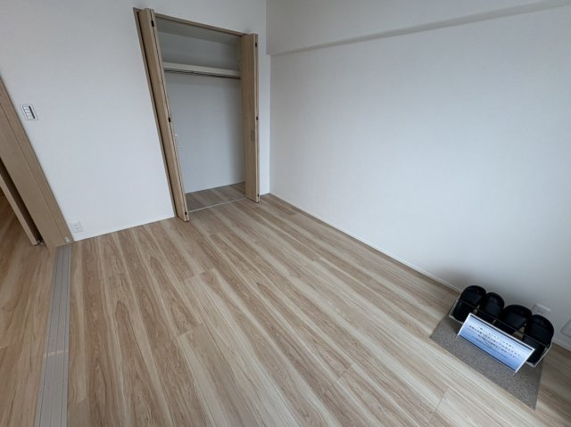 【洋室】コスモ南浦和ステーシア 