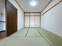 【和室】 | シティパル春日Ⅱ☆仲介手数料無料☆ | 和室はゆっくりと寛げる6畳分のスペースを確保。最近6畳を確保できるマンションは少なくなってます。