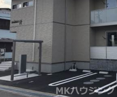 【駐車場】 | シャーメゾン優 | 駐車場があります。（1台無料）