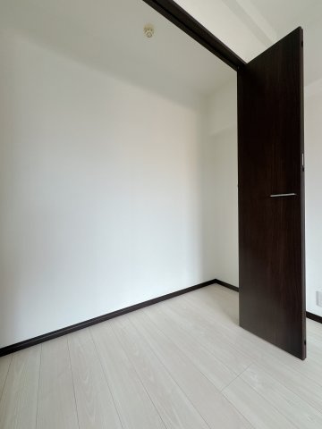 【収納】 | ロマネスク飯倉☆仲介手数料無料☆ | たくさんあっても困らないのが収納スペース。ひとつでこれだけ大きいとずいぶん助かります。