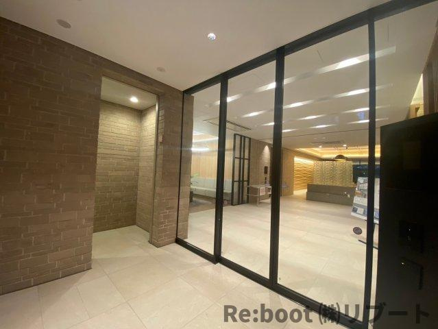 パークアクシス市川のエントランス