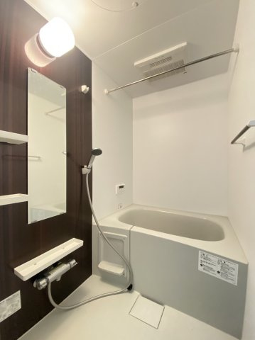 シティハウス長田町の浴室