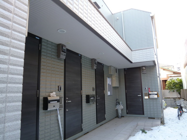 Ｍａｉｓｏｎ　Ｂｏｎｈｅｕｒのエントランス|★１フロア２住居の物件です★