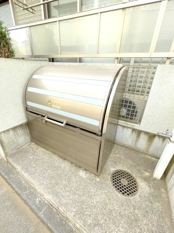 Ｍａｉｓｏｎ　Ｂｏｎｈｅｕｒのその他共用部分|★敷地内専用ストッカー★
