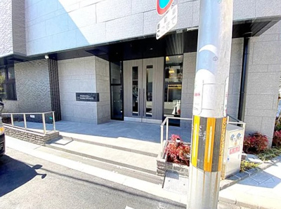 【エントランス】 | プレサンス難波デヴァンテ | ゆとりのあるエントランスです