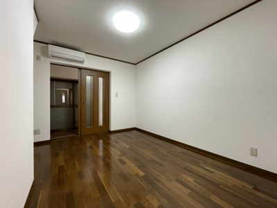 【居間・リビング】 | Villa早津崎