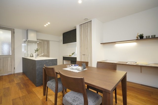 宮場町MJプラザB棟のキッチン|ダイニングキッチン③