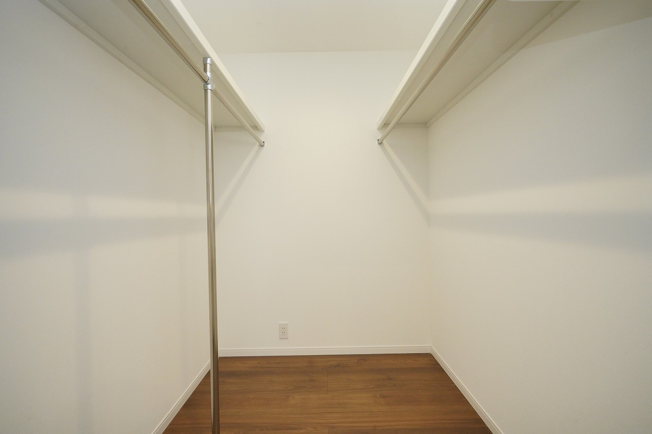 宮場町MJプラザB棟の収納|WIクローゼット