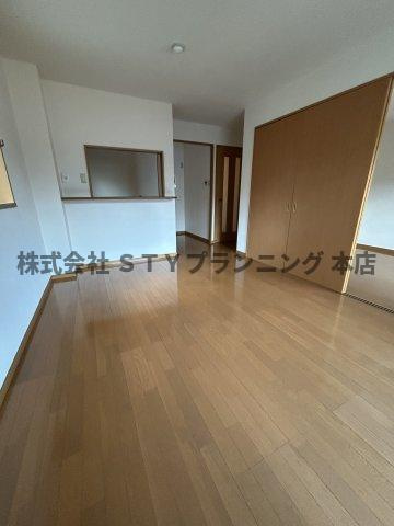 仲介手数料０円！フォレスタ神の倉の居間・リビング