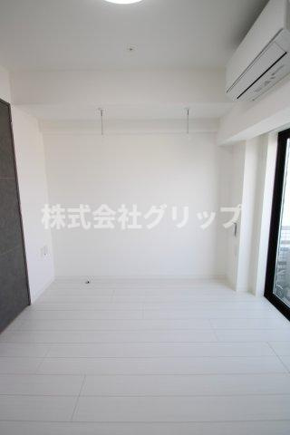 メインステージ横濱関内の居間・リビング