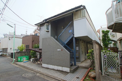 ★「西荻窪」駅徒歩６分・落ち着いた住環境★
