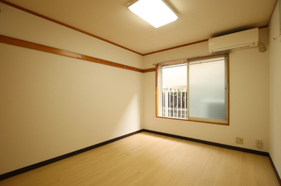ワンルーム8帖