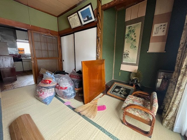 花巻市高木第20地割　中古住宅の和室