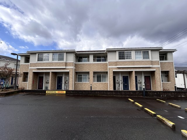 サンプリンセス八幡B