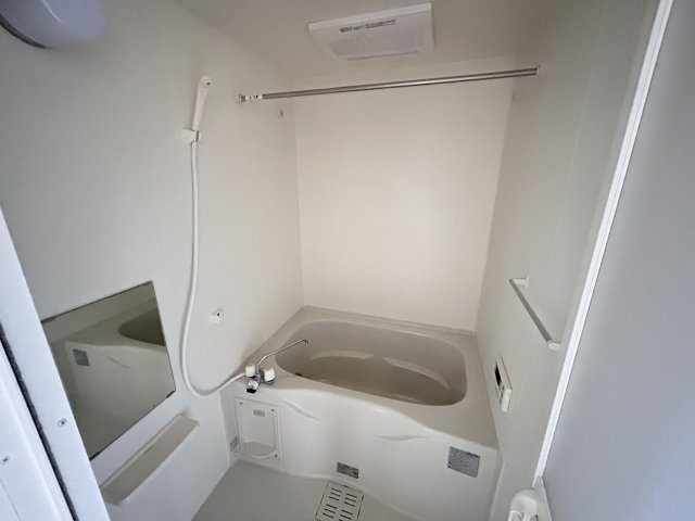 サンプリンセス八幡C