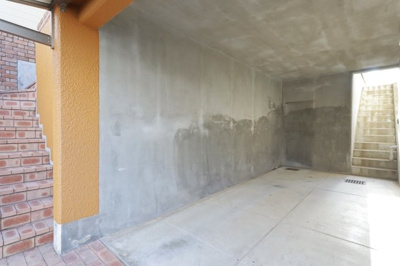 【駐車場】 | 神戸市西区井吹台東町3丁目　中古テラスハウス  仲介手数料割引！ | 駐車場があります