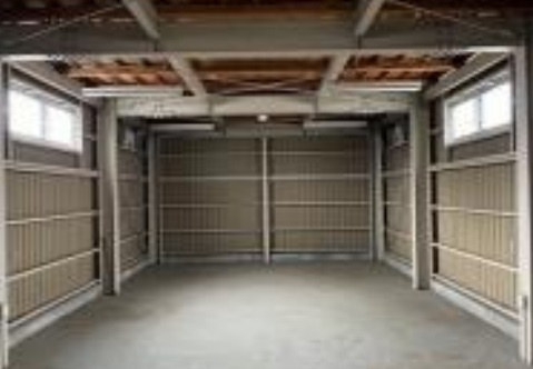 さいたま市見沼区大字新堤の倉庫の内装