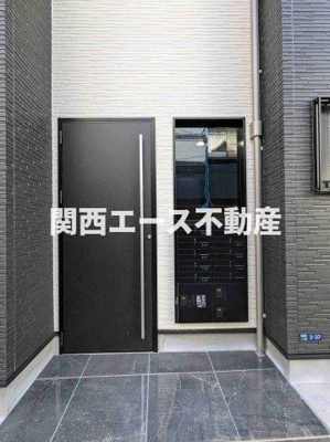 【エントランス】 | バズ北巽