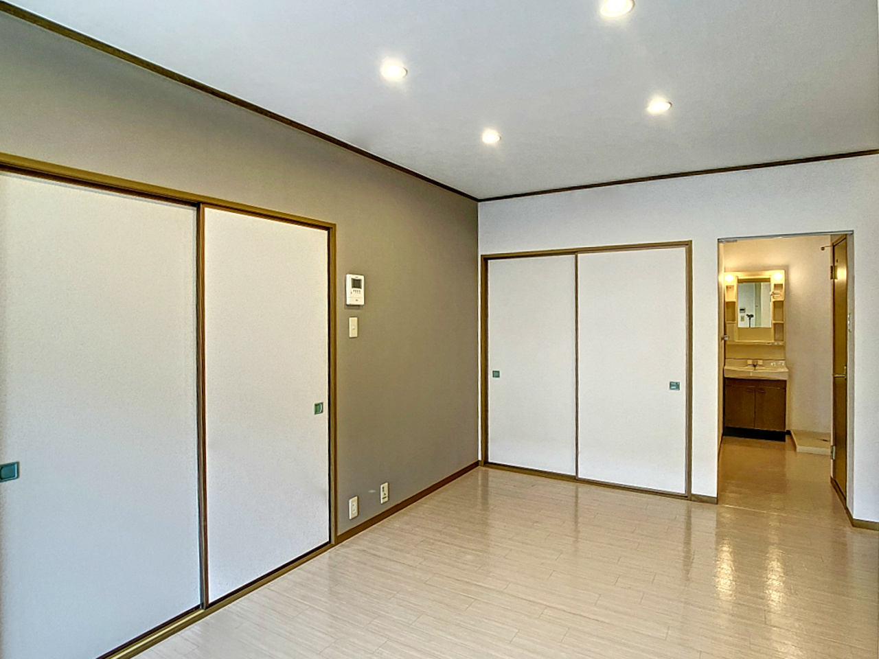 ハイカムール耕納