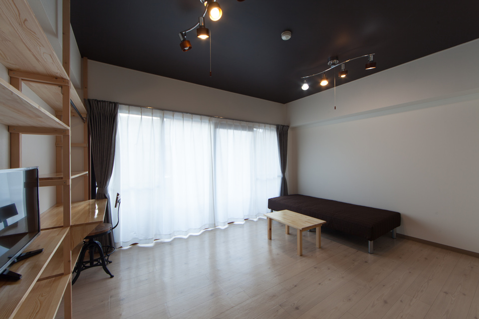 メゾン・ド・エクレール十三間町