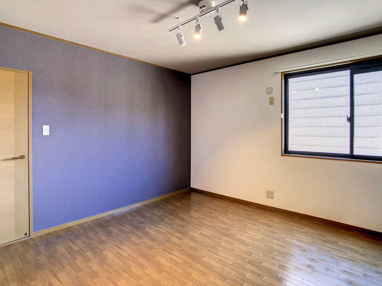 シャルマン高千穂