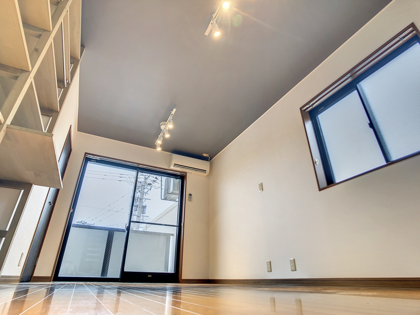 アーバン・コロニー