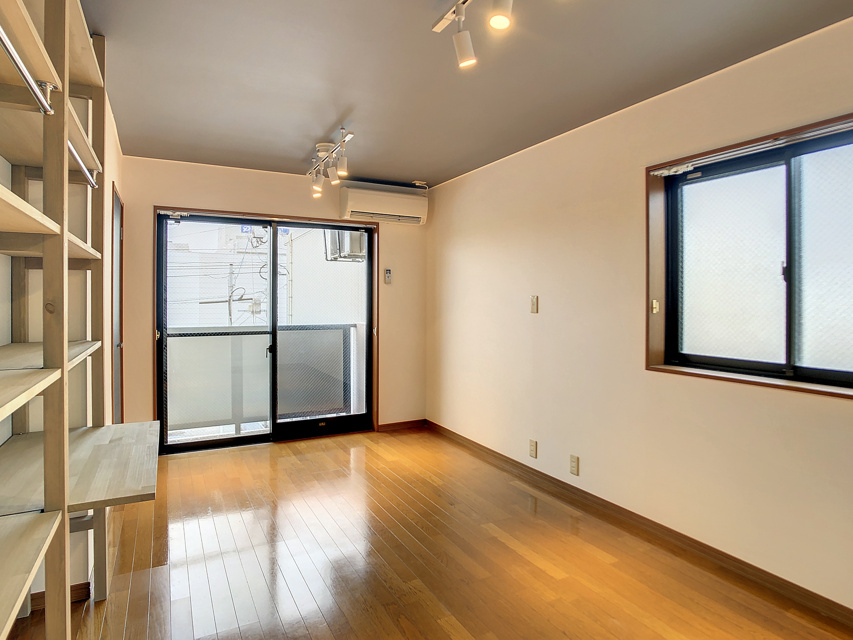 アーバン・コロニー